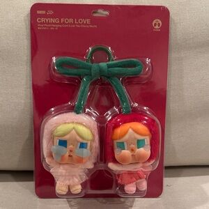 Pop mart - Crying for Love Plush